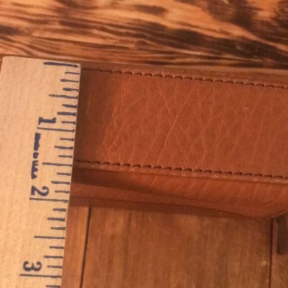 🐎Burberrys of London Mini Business wristlet- normal minimal marks - Picture 9 of 10